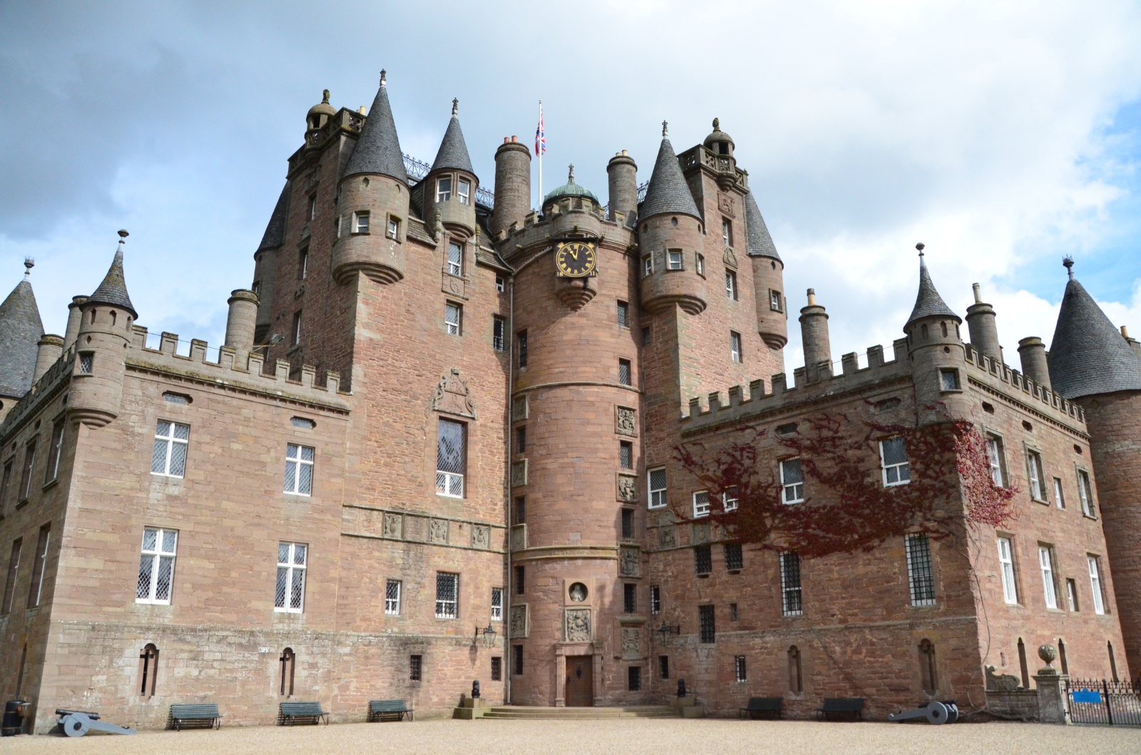 Glamis Castle